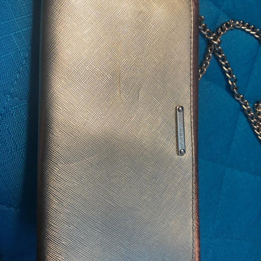 RARE Rebecca Minkoff Rose Gold Wallet on a Chain - Picture 4 of 12